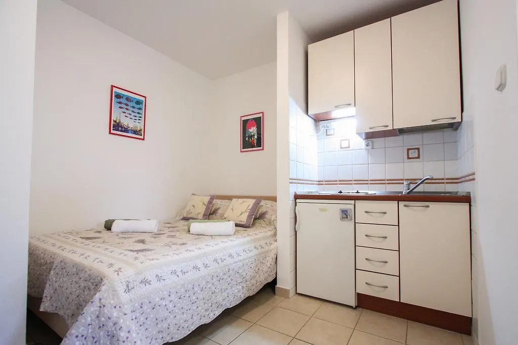 Studio Eden Apartment Split